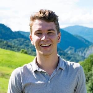 Meet your Posher, Leo